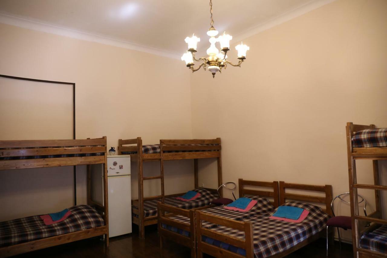 Private Rooms In The City Center - Chonqadze 9 Tbiliszi Kültér fotó